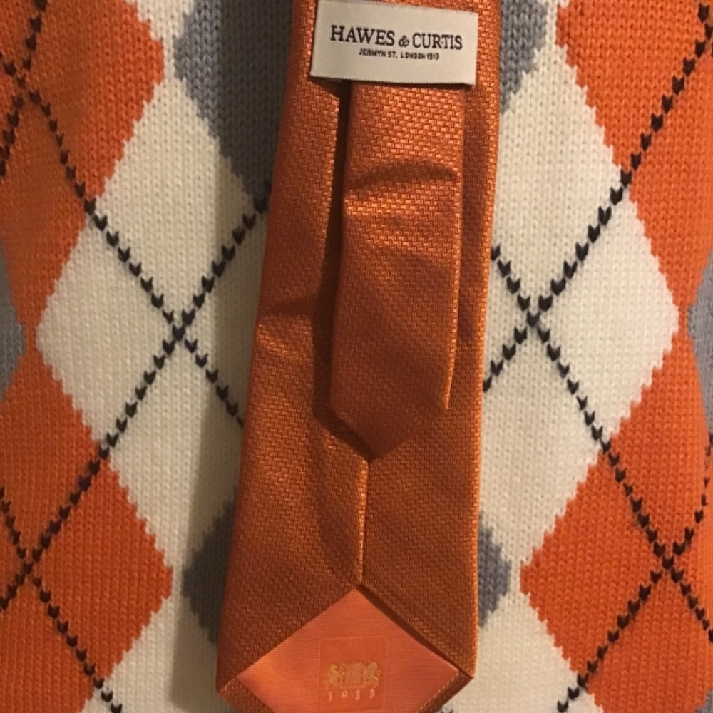 🔥🔥HAWES & CURTIS , LONDON, HANDMADE SILK NECK TIE, GORGEOUS - Picture 4 of 4
